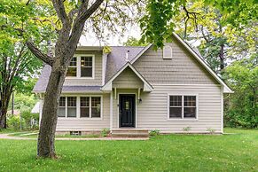 Charming Taylors Falls Home w/ Deck, Fire Pit