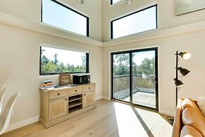 Colorado Retreat ~ 3 Mi to Cheyenne Mountain Zoo!