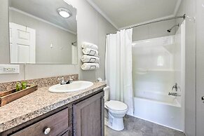 Cassopolis Cabin, Little Fish Lake On-site!