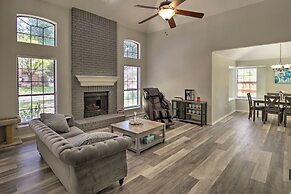 Convenient Allen Retreat, 2 Mi to Downtown!