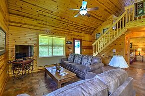 Dream Valley Mountain View Cabin w/ Covered Porch!