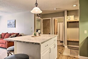 Cozy Condo w/ Magic Mountain Ski-in Access!