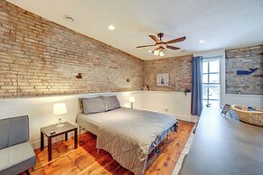 Cozy Lowell Studio ~ 19 Mi to Grand Rapids!