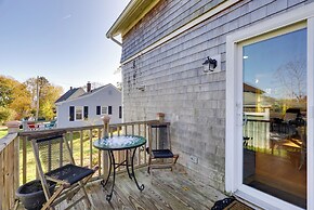 Cozy Historic Wakefield Home Close to Beaches