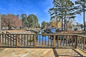 'cozy Cottage' w/ Shared Dock on Dawson Creek
