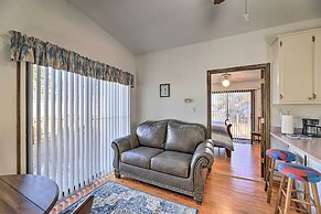 'cozy Cottage' w/ Shared Dock on Dawson Creek