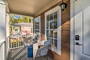 Chic Cottage Retreat w/ Grill, 2 Mi to Msu!