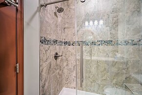 Cozy Townsend Condo, Resort-style Amenities!