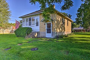 Family-friendly Marlinton Home: Walk Downtown!