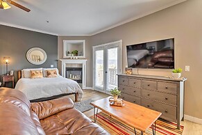 Large, Cozy Midway Studio w/ Mountain Views!