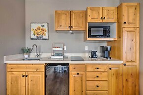 Large, Cozy Midway Studio w/ Mountain Views!