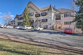 Large, Cozy Midway Studio w/ Mountain Views!