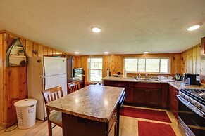 600' of Green Bay Frontage & Dock: Cozy Cottage