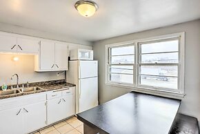 Cozy Milwaukee Home: 3 Mi to Whitefish Bay!