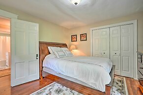 Elegant Charles Town Home: Grill, Walk Dtwn!