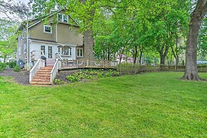 Elegant Charles Town Home: Grill, Walk Dtwn!