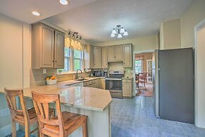 Elegant Charles Town Home: Grill, Walk Dtwn!