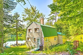 Dreamy Bucksport Hideaway on Freshwater Pond!
