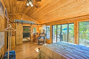 Dreamy Bucksport Hideaway on Freshwater Pond!
