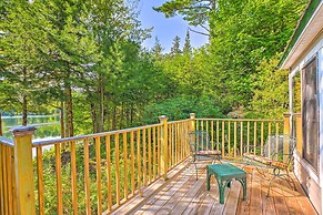 Dreamy Bucksport Hideaway on Freshwater Pond!