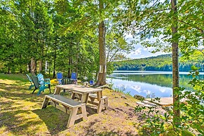 Dreamy Bucksport Hideaway on Freshwater Pond!
