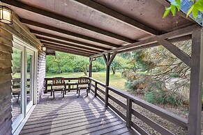 Cozy Ferndale Studio on 20-acre Working Farm!