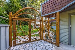 Custom Guemes Home w/ Spectacular Water Views!