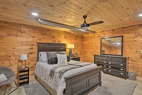 Elegant & Quiet Maine Escape w/ Sauna & Deck!