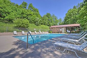 Cozy Sevierville Condo: Balcony, Pool Access