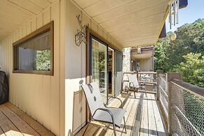 Cozy Sevierville Condo: Balcony, Pool Access