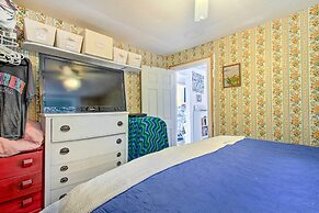 Hartford Cottage w/ Private Beach on Bear Pond!
