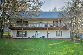Hilltop Home Inside of Apple Valley!