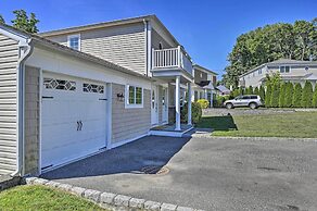 Glen Cove Home: Walk to Boardwalk + Dining!