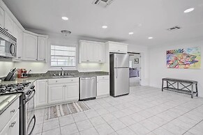 Theriot 'camp Outdoor Dreaming' Retreat w/ Dock!