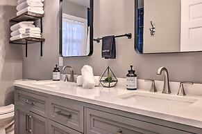 Howdy Haus: Pool + Hot Tub + Outdoor Space