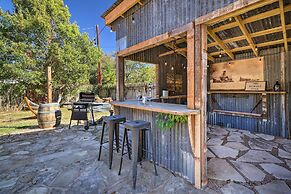 Howdy Haus: Pool + Hot Tub + Outdoor Space