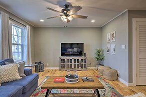 Howdy Haus: Pool + Hot Tub + Outdoor Space