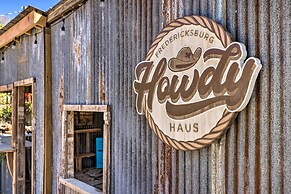 Howdy Haus: Pool + Hot Tub + Outdoor Space