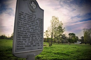 Historic Huntington Home w/ Pond & Flower Gardens!