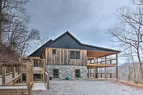 Marshall Home w/ Mountain View, 5 Mi to Downtown!