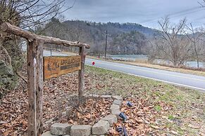 Marshall Home w/ Mountain View, 5 Mi to Downtown!