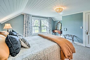 Farmhouse Cottage on 10 Acres: Trails On-site