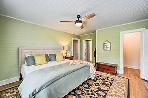 Farmhouse Cottage on 10 Acres: Trails On-site