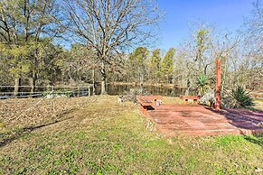Farmhouse Cottage on 10 Acres: Trails On-site