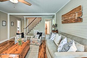 Farmhouse Cottage on 10 Acres: Trails On-site