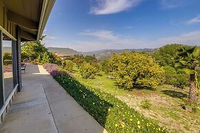Fallbrook Home w/ Mountain Views: Close to Hiking!