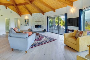 Fallbrook Home w/ Mountain Views: Close to Hiking!