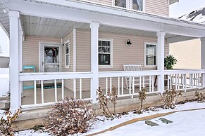 Family-friendly Logan Farmhouse w/ Yard & Near USU