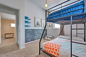 Family-friendly Logan Farmhouse w/ Yard & Near USU