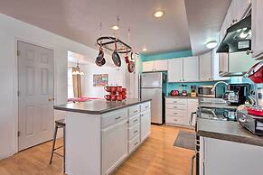 Family-friendly Logan Farmhouse w/ Yard & Near USU